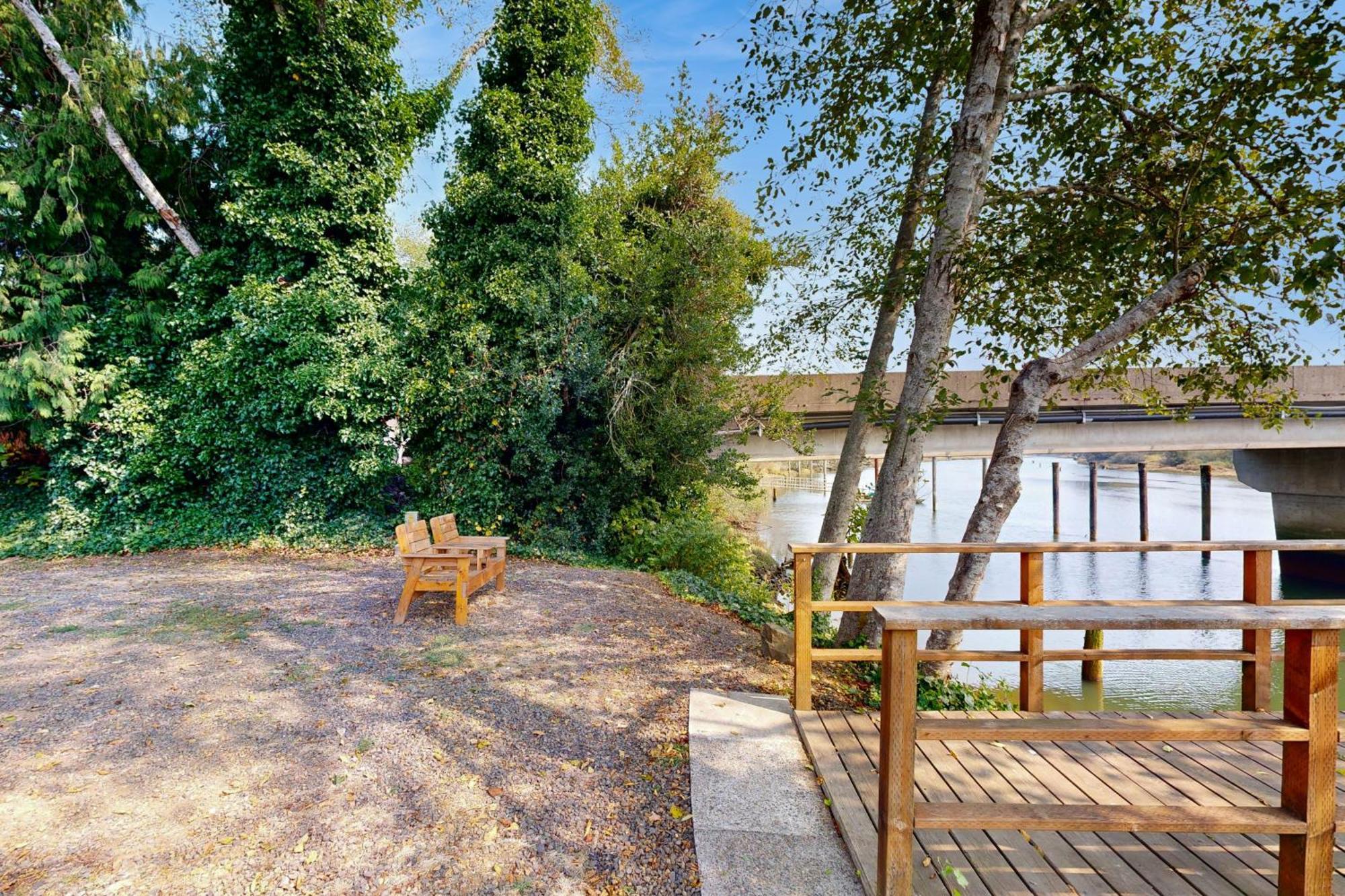 River Otter Nehalem Exterior photo